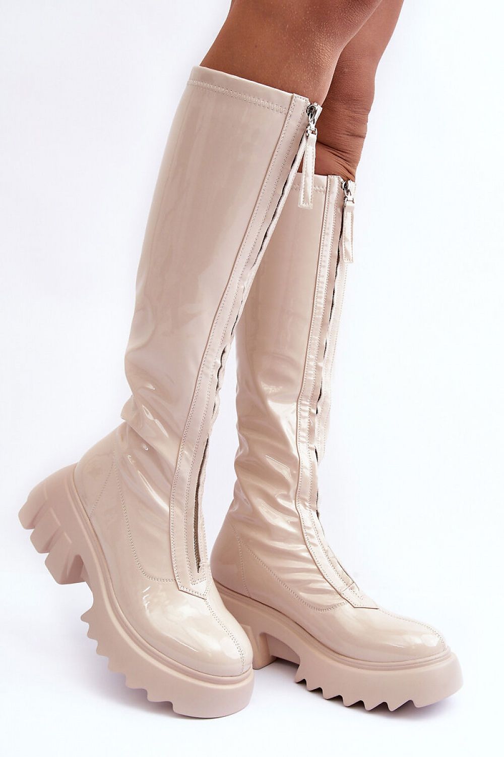 Thigh-Hight Boots Step in style