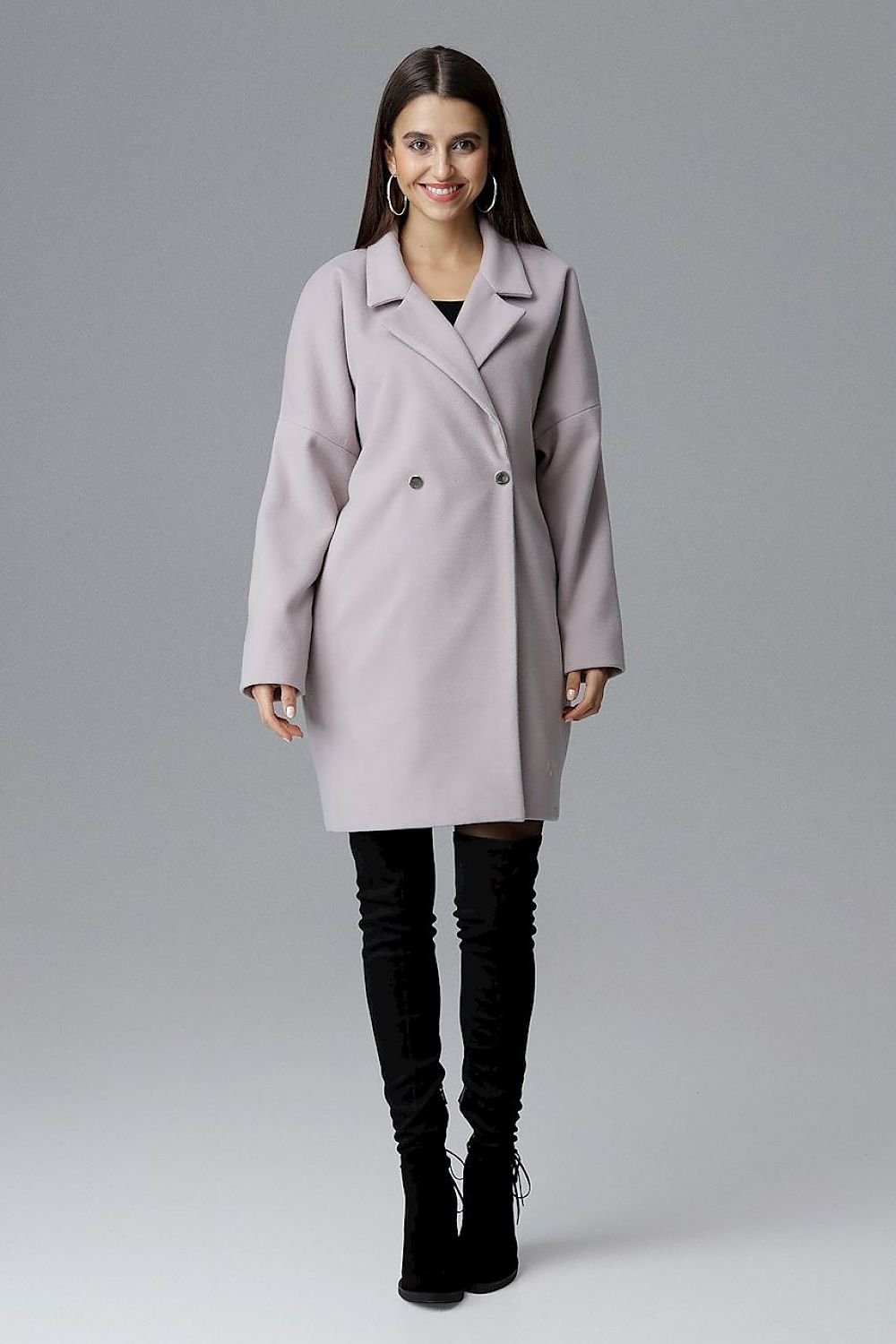 Loose-fitting coat with kimono sleeves Figl