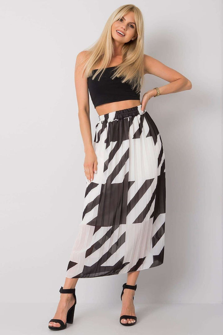 Pleated Skirt With An Elastic Waistband Italy Moda