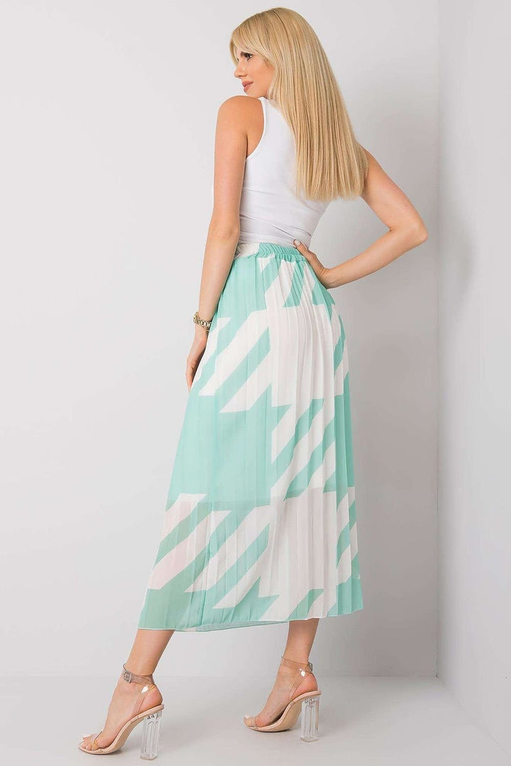 Pleated Skirt With An Elastic Waistband Italy Moda